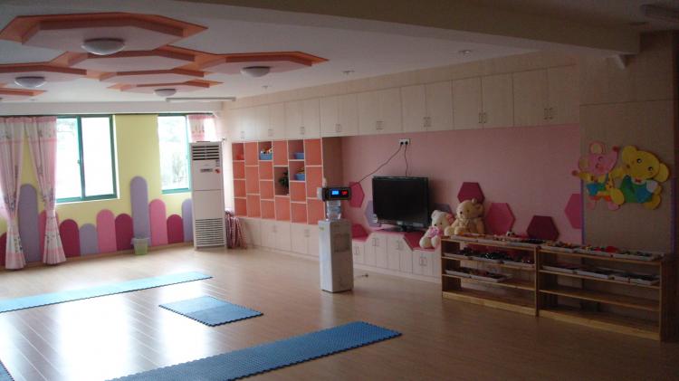 �WУ�����b�ތ��W������Ӱ푴� ��ȩ�z�y�ձ鳬��